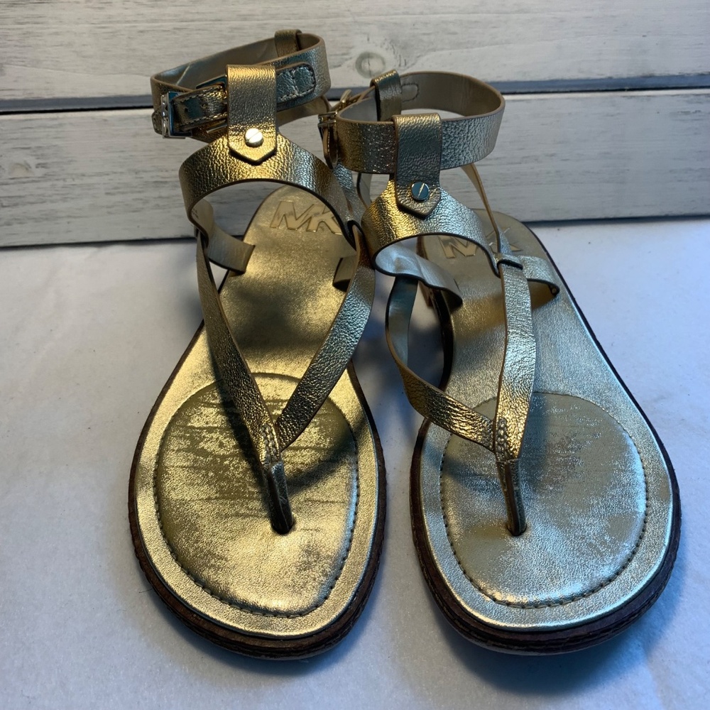 Michael Kors Gold Gladiator‎ T-Strap Leather Sandals Logo Thong Sandals Women 7